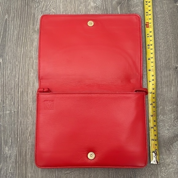 Red Purse - Picture 4 of 5